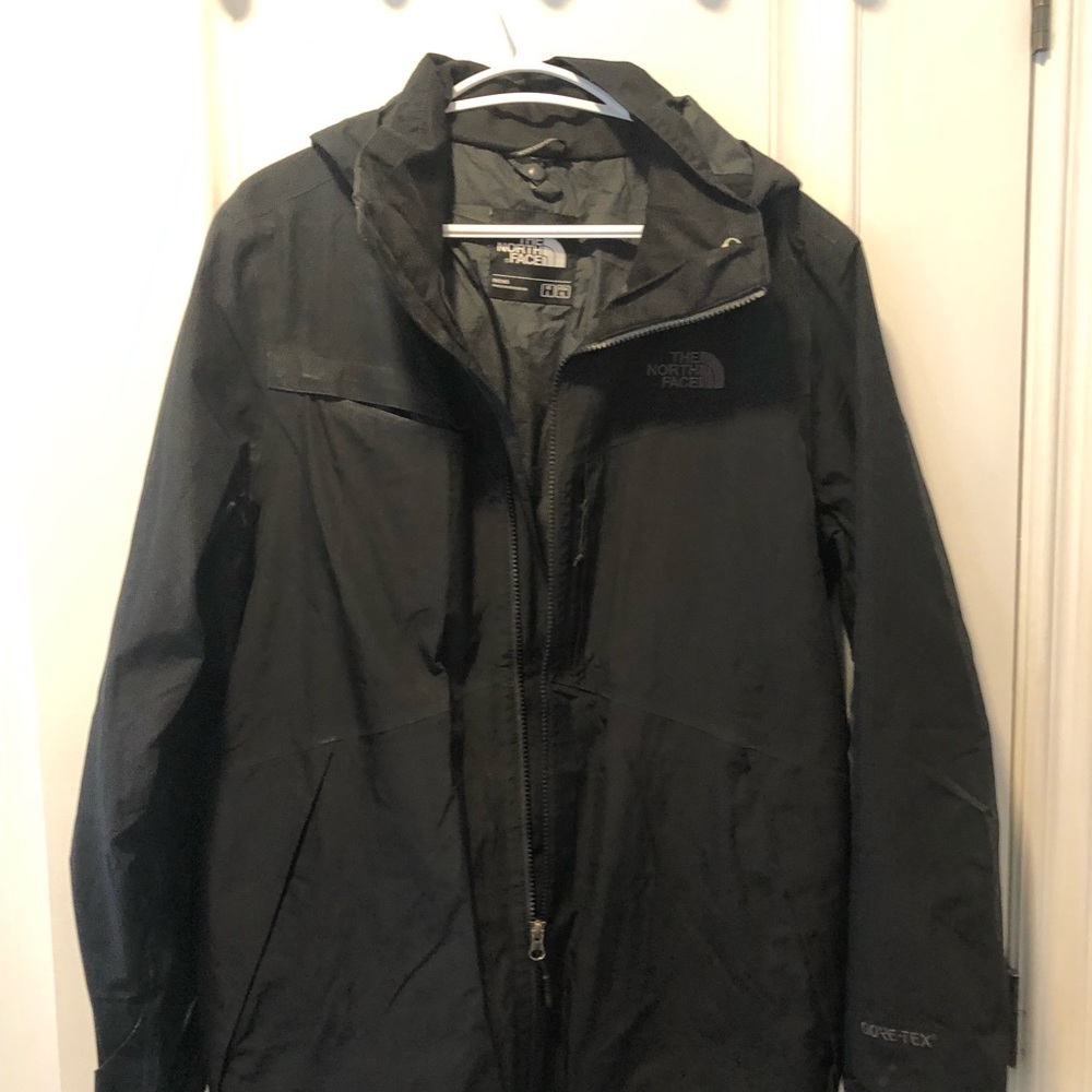 North face light weight Goretex jacket